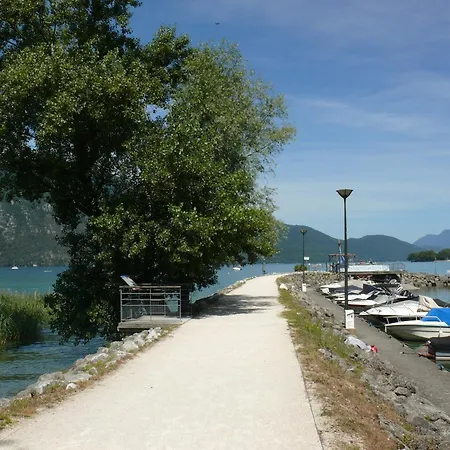 Shayton Natura Aix-les-Bains Exterior foto